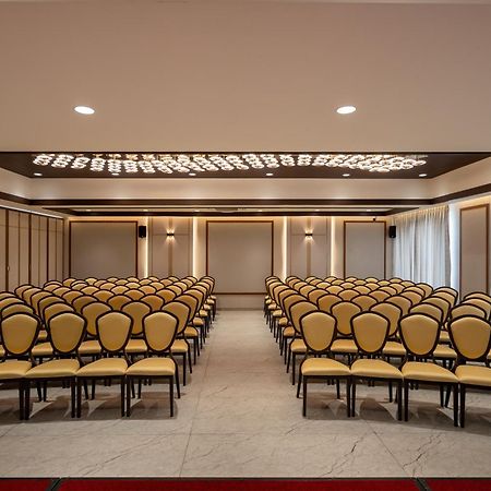 Copper Leaf Hotels, Тирунелвели Екстериор снимка