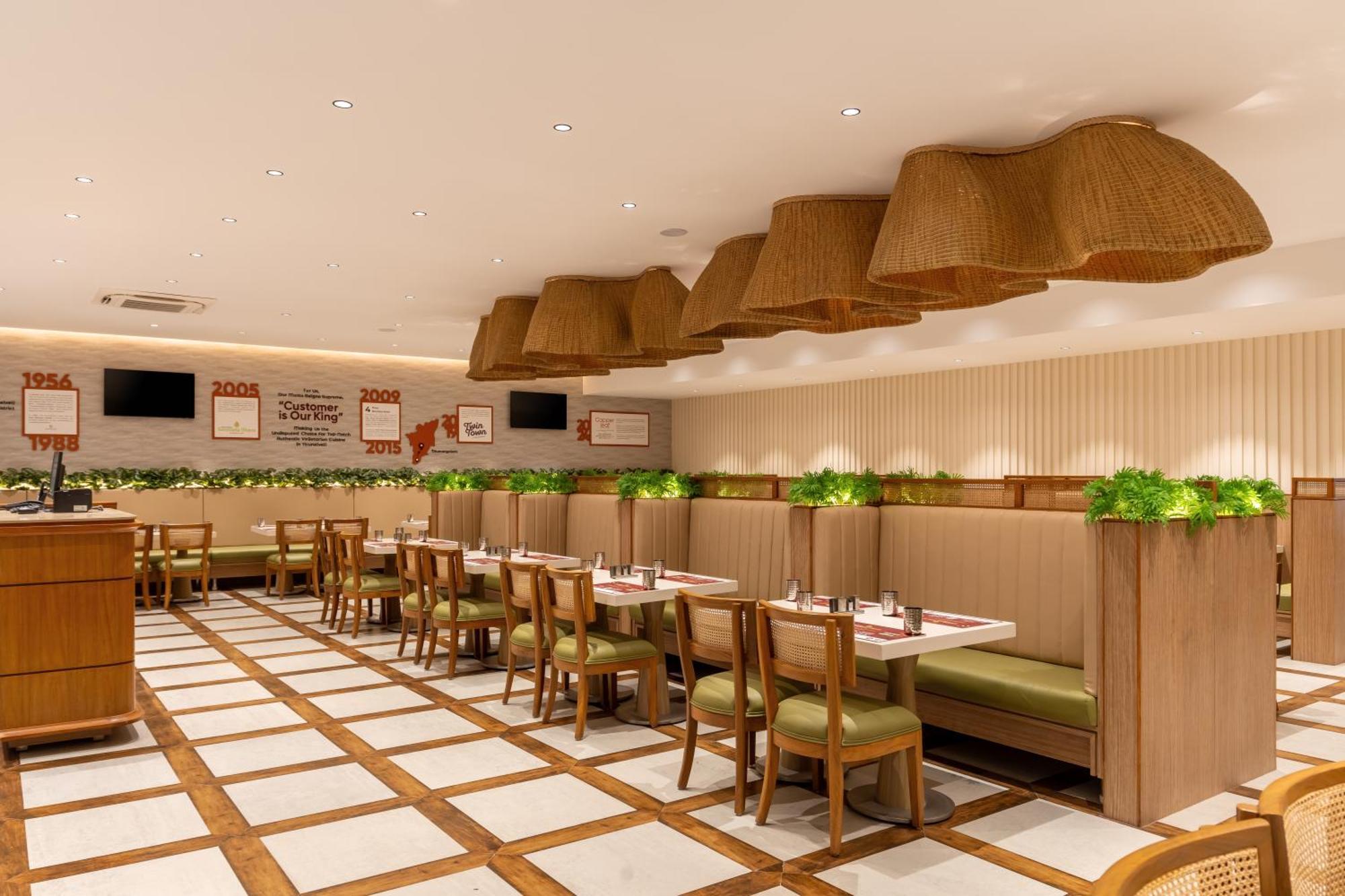 Copper Leaf Hotels, Тирунелвели Екстериор снимка